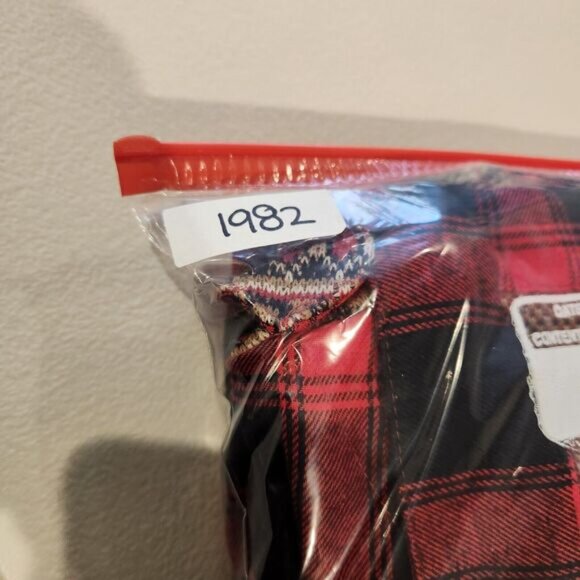 Altar'd State Womens Red Black Fair Isle Trimmed Button Up Shirt Size M Western - Picture 12 of 12